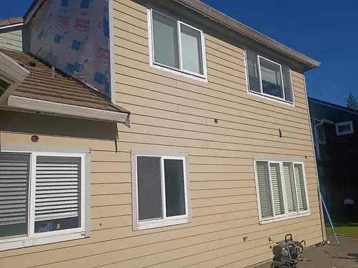 Siding Replacement project photo 18